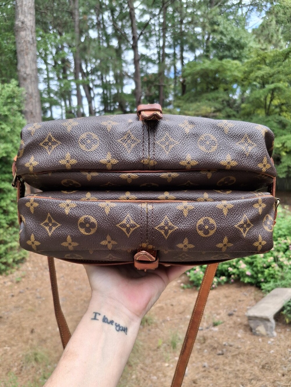 Vintage Louis Vuitton Saumur 30 Monogram Coated Canvas Messenger Saddle Bag - Picture 7 of 16